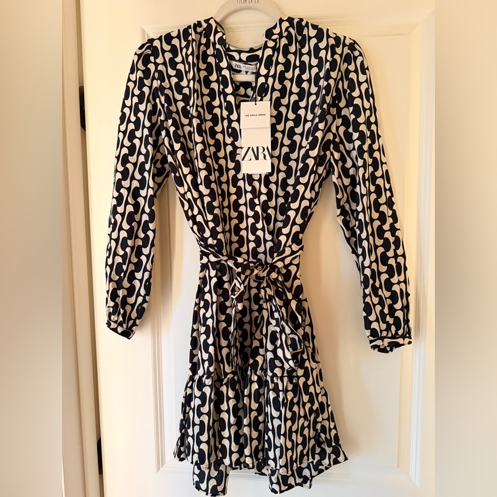 Zara Monochrome Long Sleeve Dress